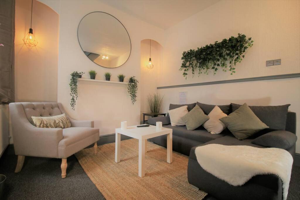 Fitzroy Terrace By Property Promise Cardiff Luaran gambar